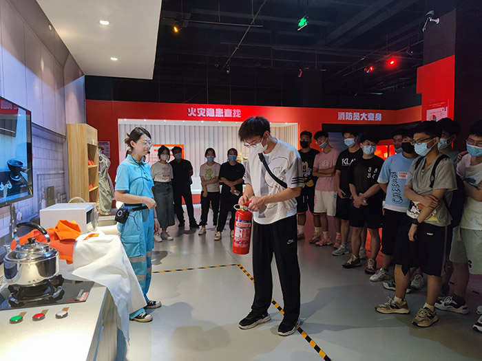 模擬滅火體驗